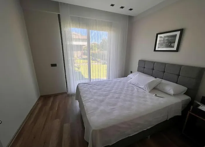 Park Villa *